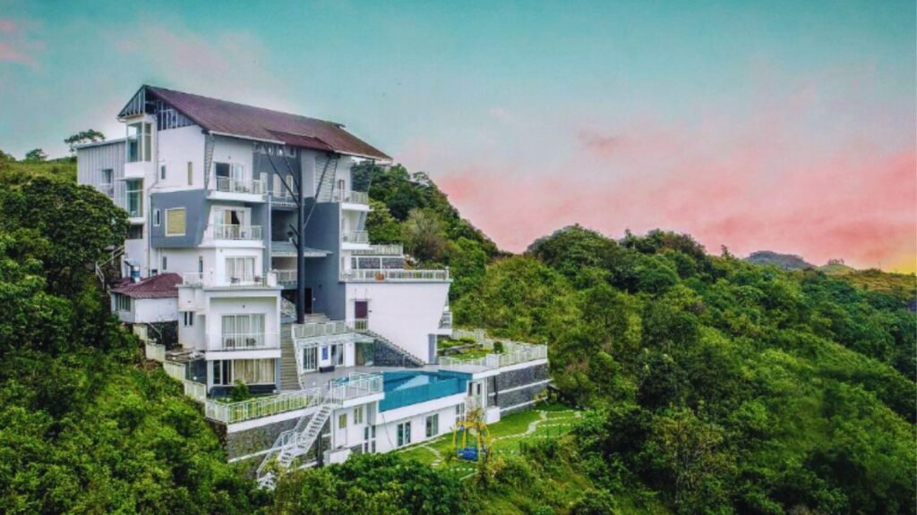 A beautiful vertical resort located on the slope of the western ghats valley adding to its immense beauty